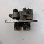 Zacisk hamulcowy lewy przód Suzuki - 2