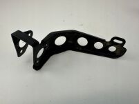 Lewy uchwyt błotnika przedniego Can-Am - 4