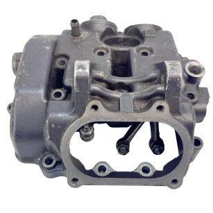 Pokrywa zaworów Yamaha