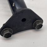 Górne mocowanie silnika Suzuki - 3