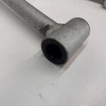 Wahacz górny prawy przód Suzuki - 5