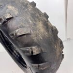 Komplet Felg z Oponami Polaris  12×6 (przód) / 12×8 (tył) - 16