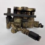 Lewy przedni zacisk Suzuki - 3