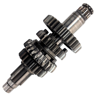 Wałek skrzyni biegów Suzuki