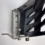 Prawy podnóżek Yamaha - 3