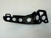 Prawy uchwyt błotnika przedniego Can-Am - 4