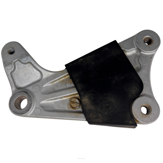 Mocowanie silnika Suzuki