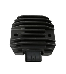 Regulator napięcia Suzuki