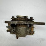 Zacisk hamulcowy lewy przód Polaris - 4